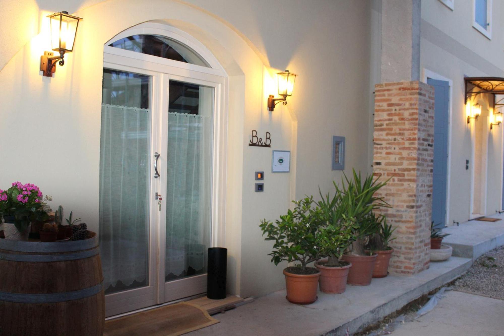 Bed And Breakfast Ca Tognella Pescantina Exterior photo